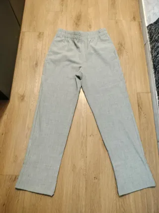 Pantalón Zara Gris