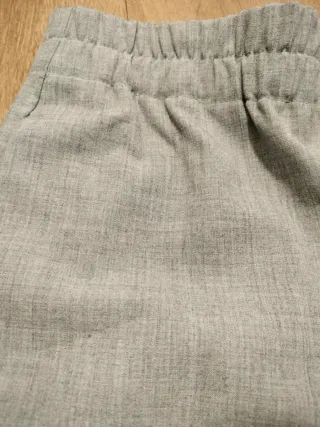 Pantalón Zara Gris