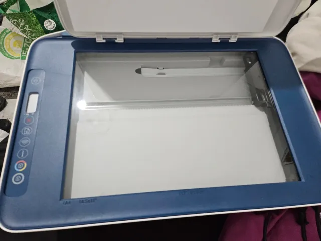 Impresora HP Blanca y Azul