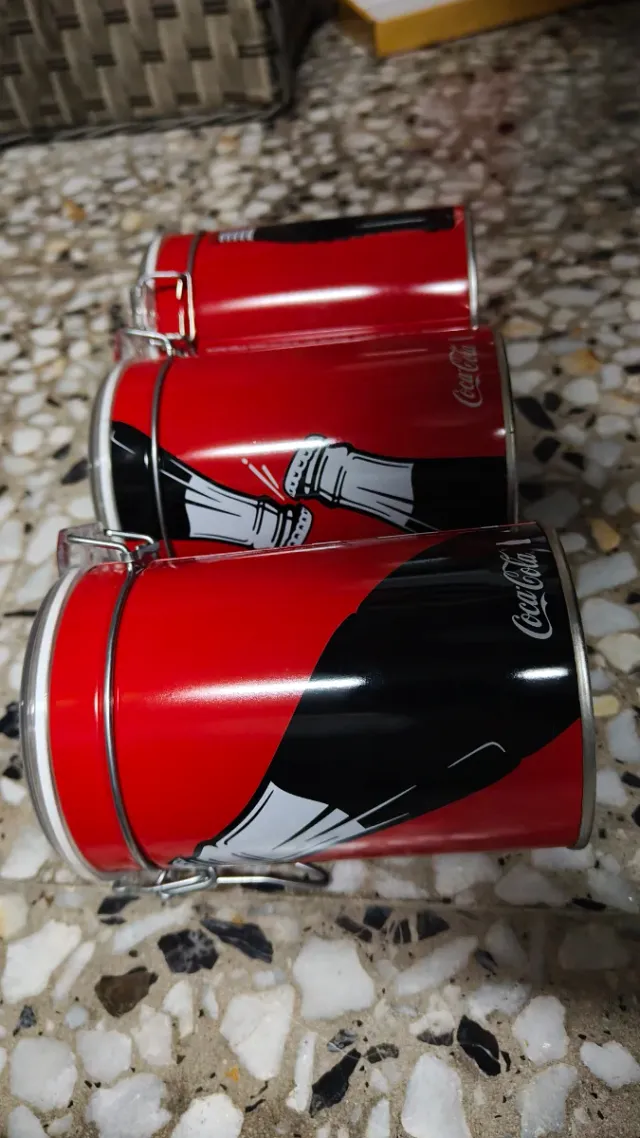 Set di 3 lattine Coca-Cola