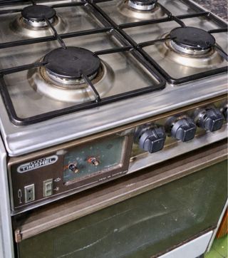 Cocina con horno Timshel