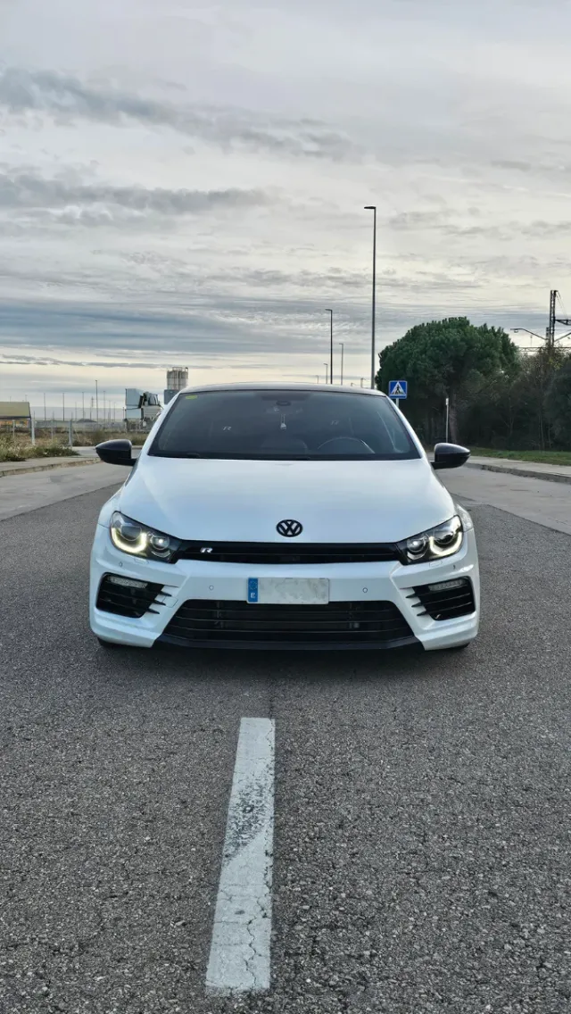 Volkswagen Scirocco R