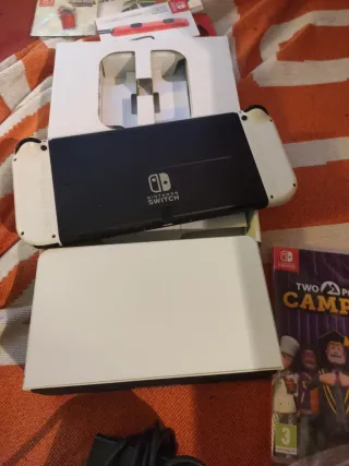 Nintendo Switch OLED Blanca + Juegos