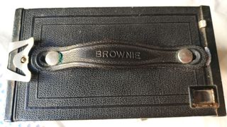 Cámara Antigua Brownie No envío.