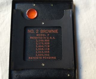 Cámara Antigua Brownie No envío.