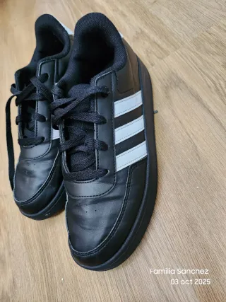 Deportivas Adidas Negras