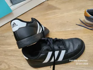 Deportivas Adidas Negras