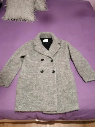 Chaquetón gris Bershka