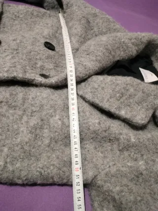 Chaquetón gris Bershka