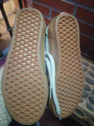 Vans Talla 38 grises y negras