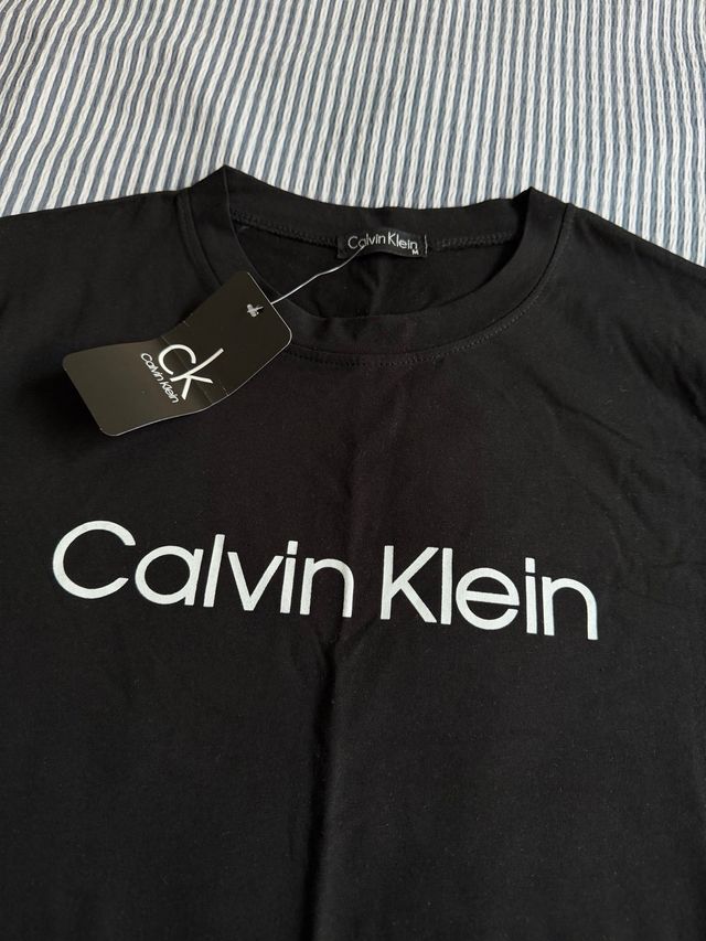 Camiseta Calvin Klein Negra Talla M