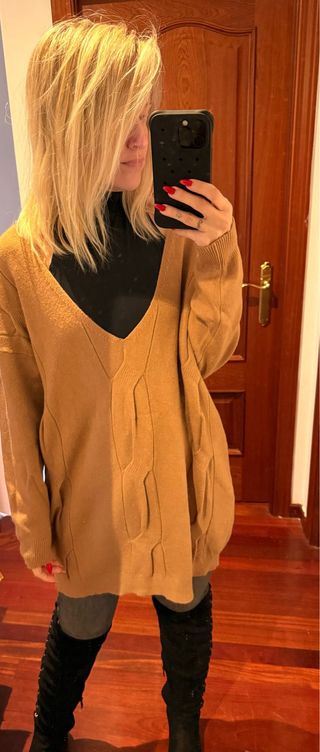 Jersey oversize color camel – suave, calentito