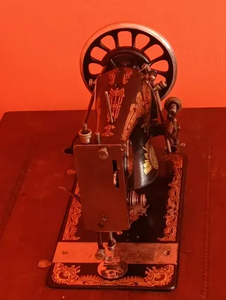 Máquina de coser Frister & Rossmann