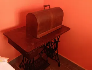 Máquina de coser Frister & Rossmann