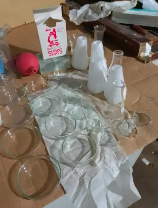 Material cristal laboratorio