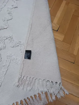 Tappeto in cotone beige e bianco