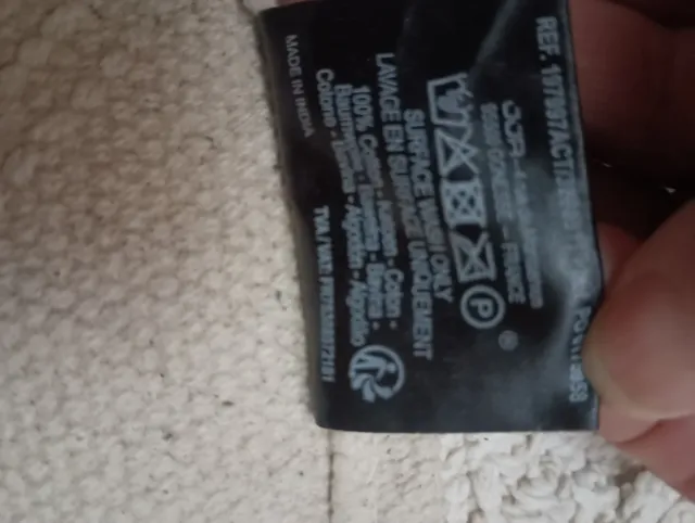 Tapete de Algodão Bege e Branco