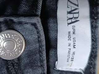 Pantalón vaquero negro pitillo