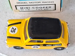 SCALEXTRIC MINI COOPER MOVI COOPER en caja
