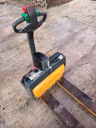 Transpaleta Eléctrica