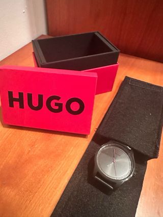 Reloj Hugo Negro y rojo