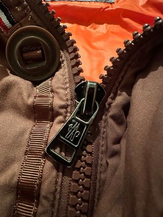 Chaqueta Moncler Marrón y Naranja
