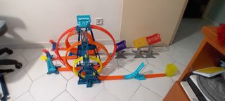 Lote de Pistas y Coches Hot Wheels