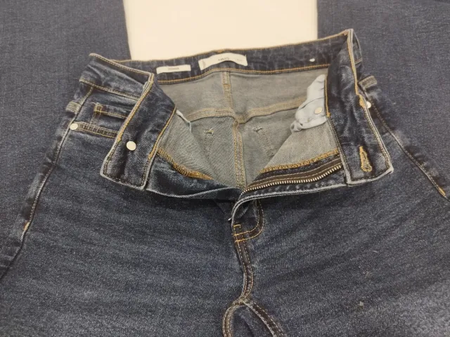 Pantalón vaquero Mango azul