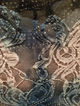 Blusa fiesta encaje naranja y negro