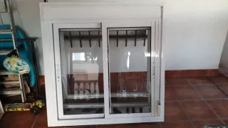 Ventana corredera aluminio blanco