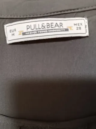 Blusa gris Pull&Bear