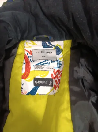 Anorak Quiksilver niño talla 10