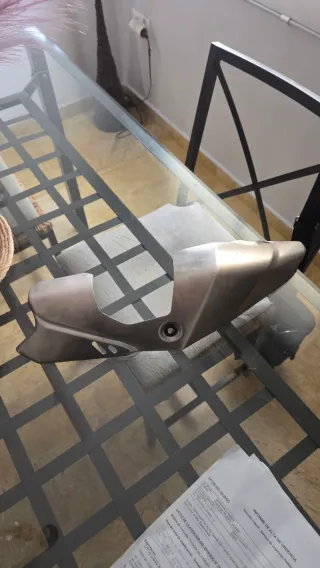 Protector escape V-Strom 650 XT original