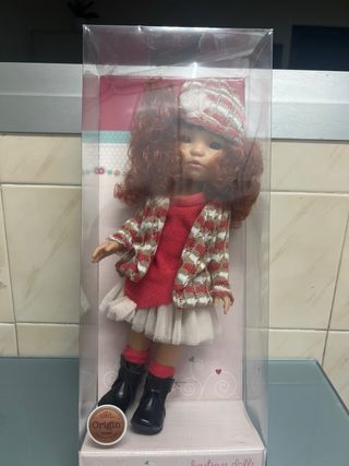 Muñeca Berjuan pelirroja