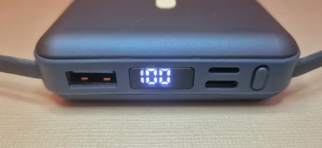 Batería Portátil Magnética Azul