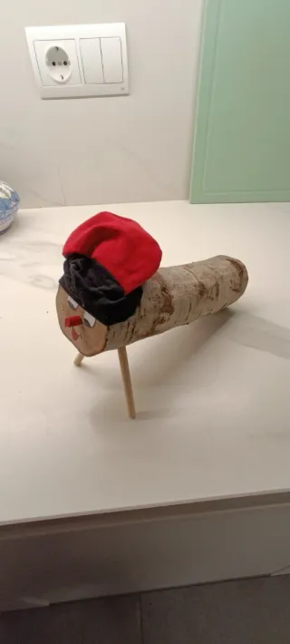 Caga Tió Artesanal Olivo 25cm