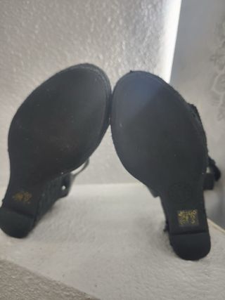 Sandalias Bimba y Lola Negras