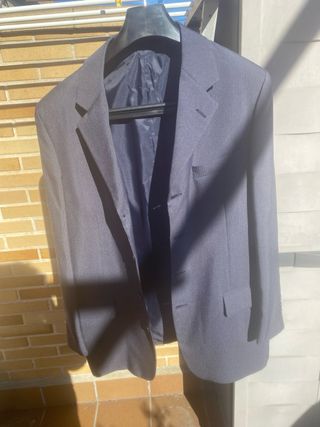 Traje azul talla 42 REGALO CORBATA