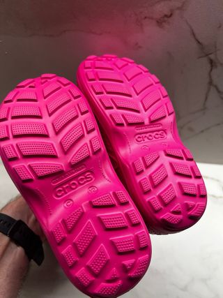 Crocs niña rosa sin estrenar talla 29-30