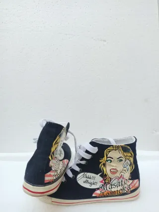Zapatillas altas con estampado de cómic