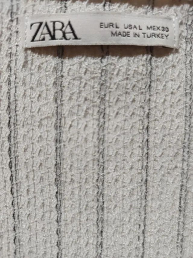 Camiseta Zara Talla L Rayas Blancas y Negras