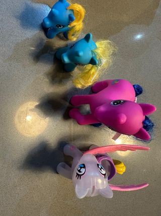 Lote 4 ponis de juguete