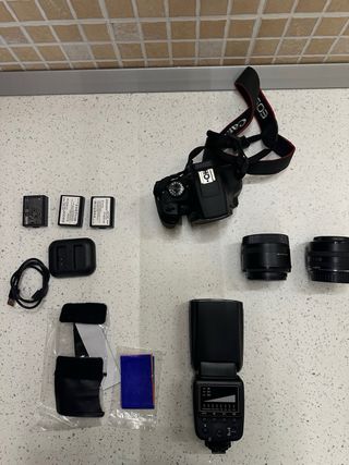 Canon 2000D Kit Completo