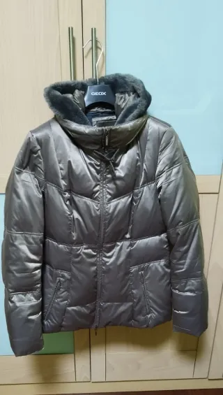 Chaqueta Geox Mujer Plumas Marrón muy ligera