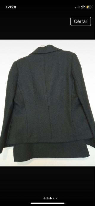 Traje chaqueta y falda negro