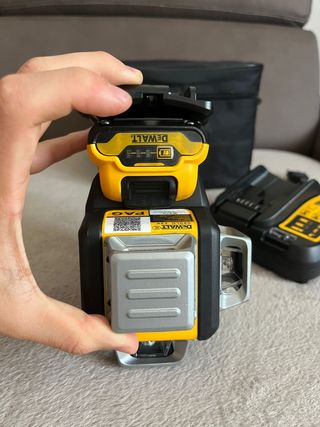 Laser Dewalt 360 gradi