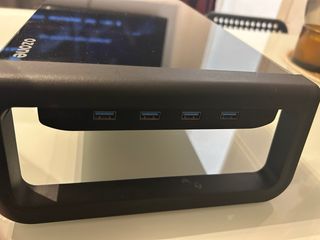 Soporte Monitor Ozone Negro USB