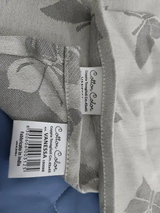 Coppia di tovaglioli con farfalle