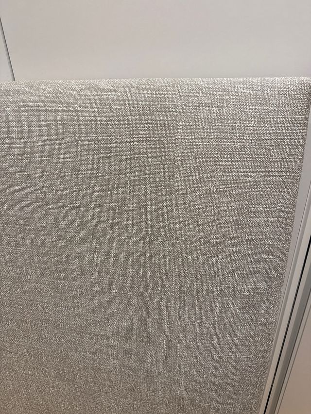 Cabecero effetto tessuto grigio