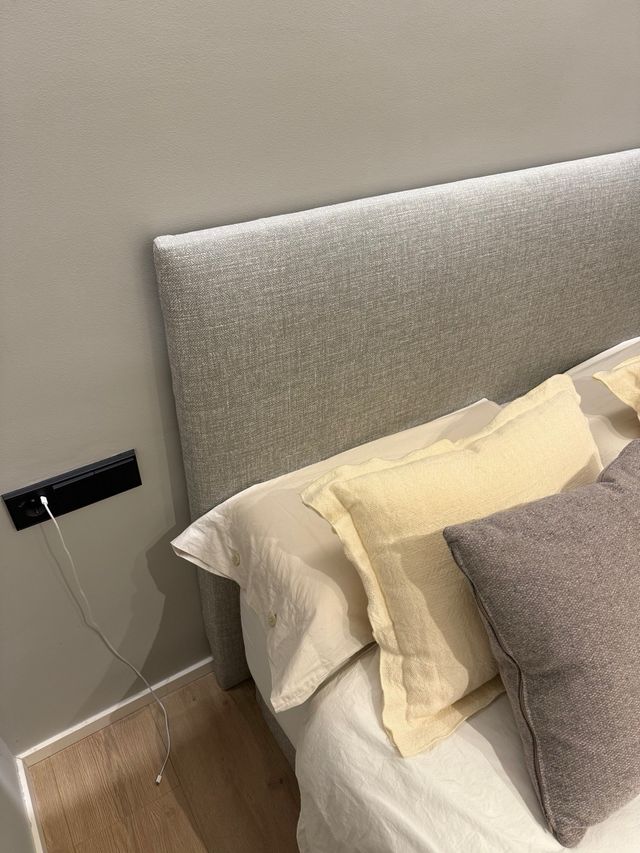 Cabecero effetto tessuto grigio